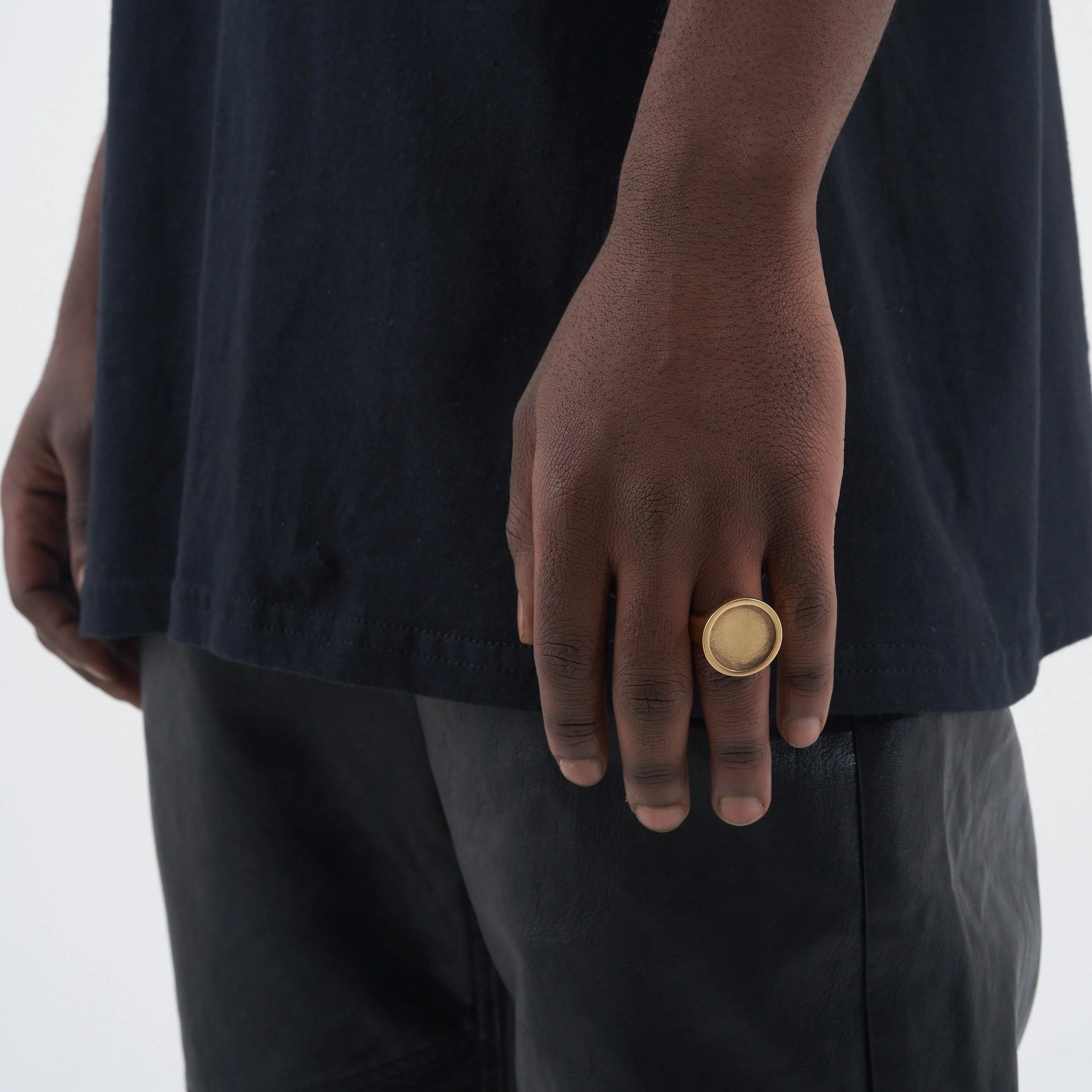 AVIA Ring (Gold) - Image 2
