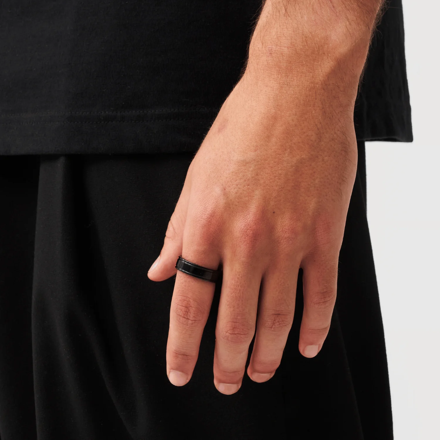 Band 2.0 Ring (Black) - Image 2