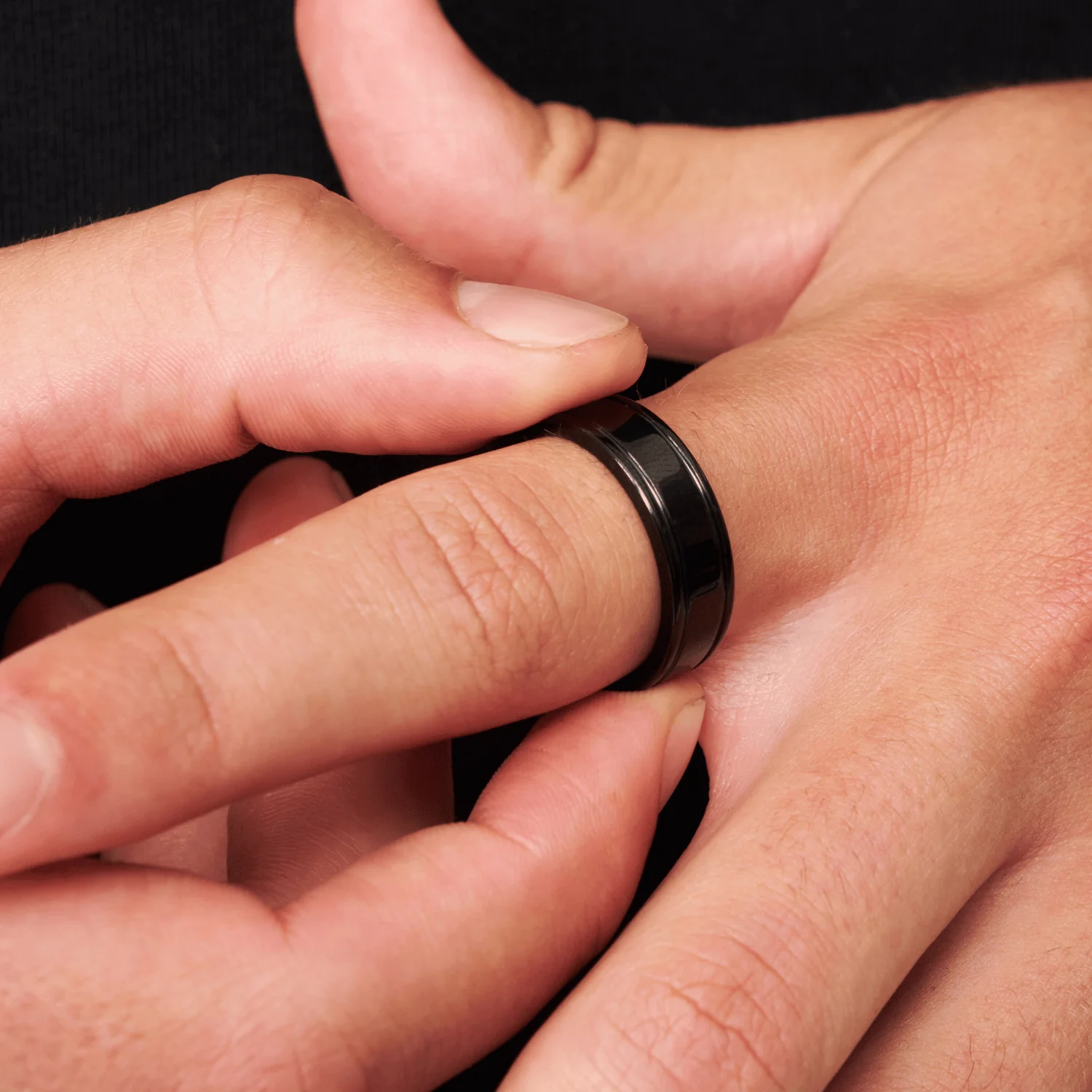 Band 2.0 Ring (Black) - Image 4