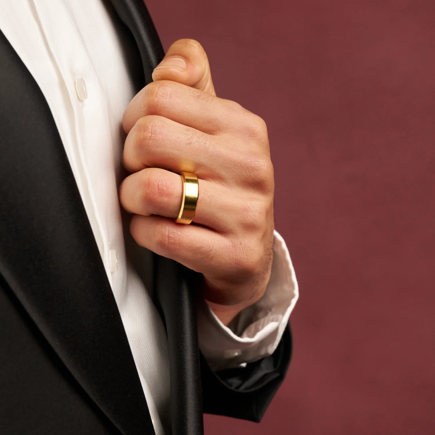 Bevelled Ring (Gold) 8mm | 18ct Gold Tungsten - Image 4