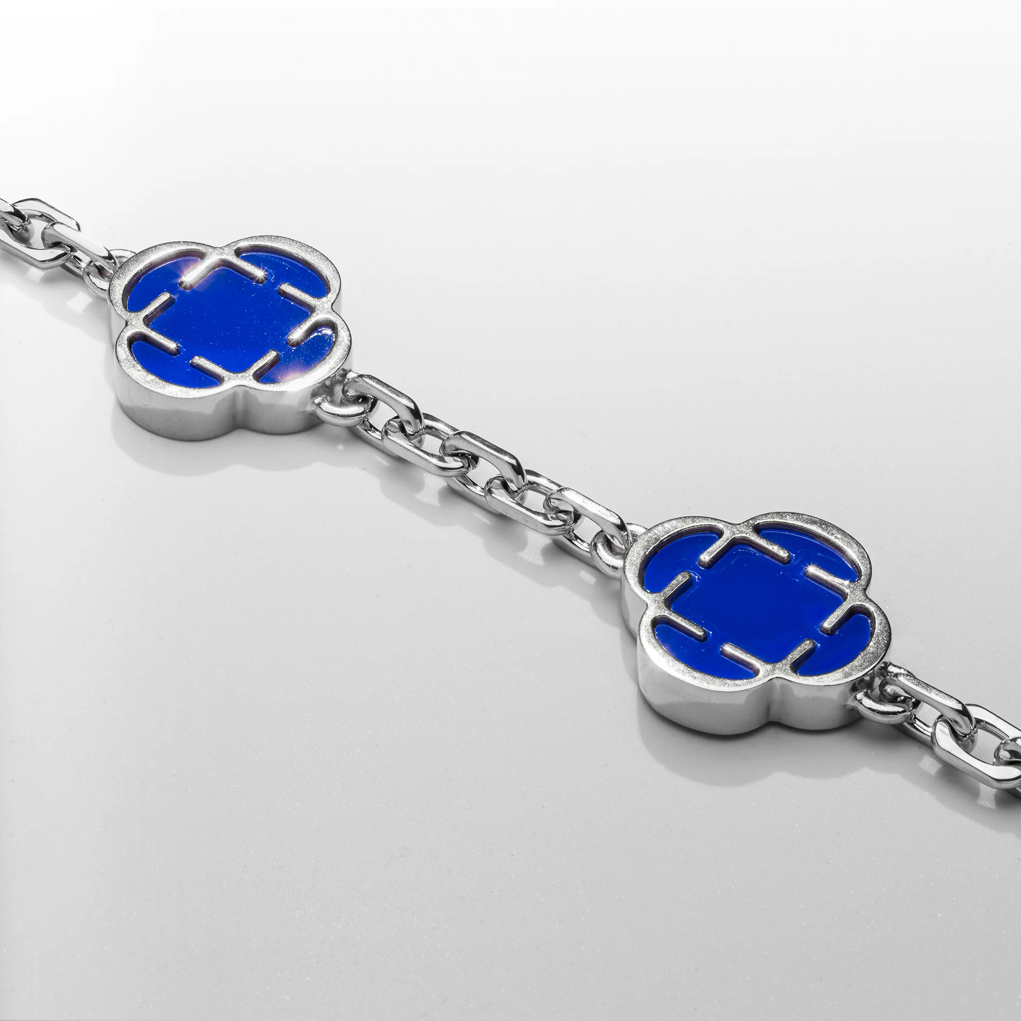 Blue Clover Stone Bracelet (Silver) - Image 4