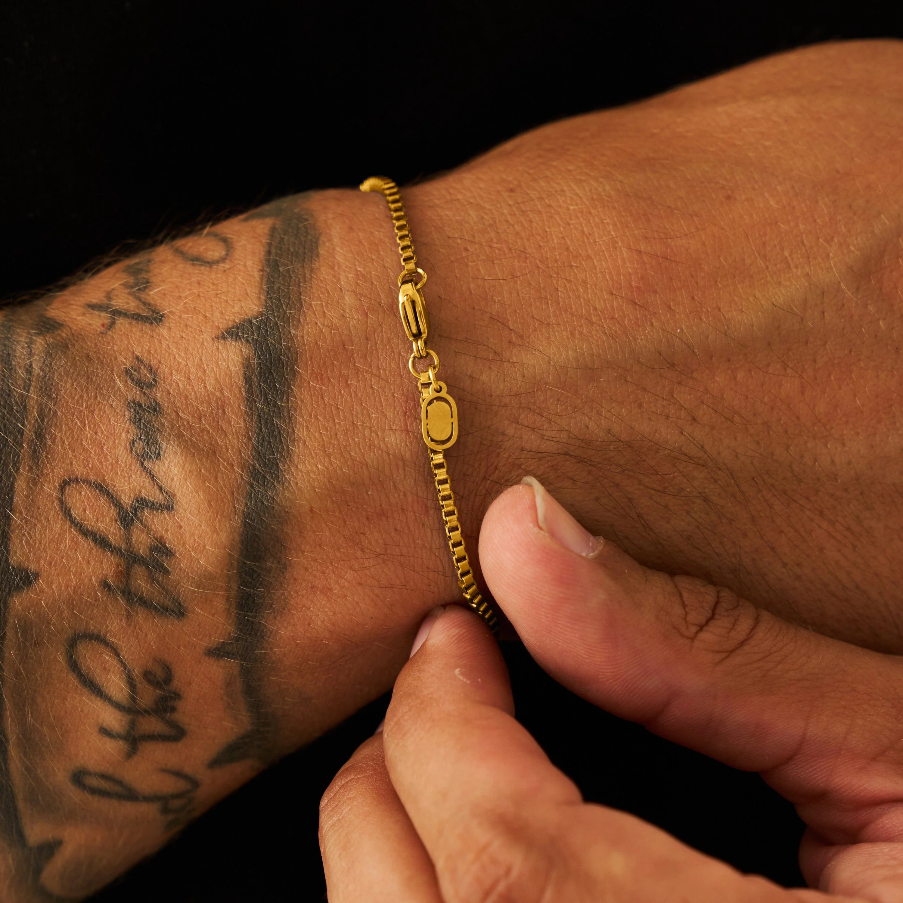 Box Bracelet (Gold) 2mm - Image 3