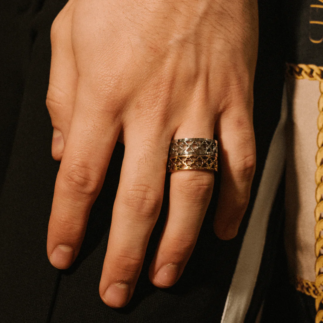 Clover Band Ring (Gold) - Image 3
