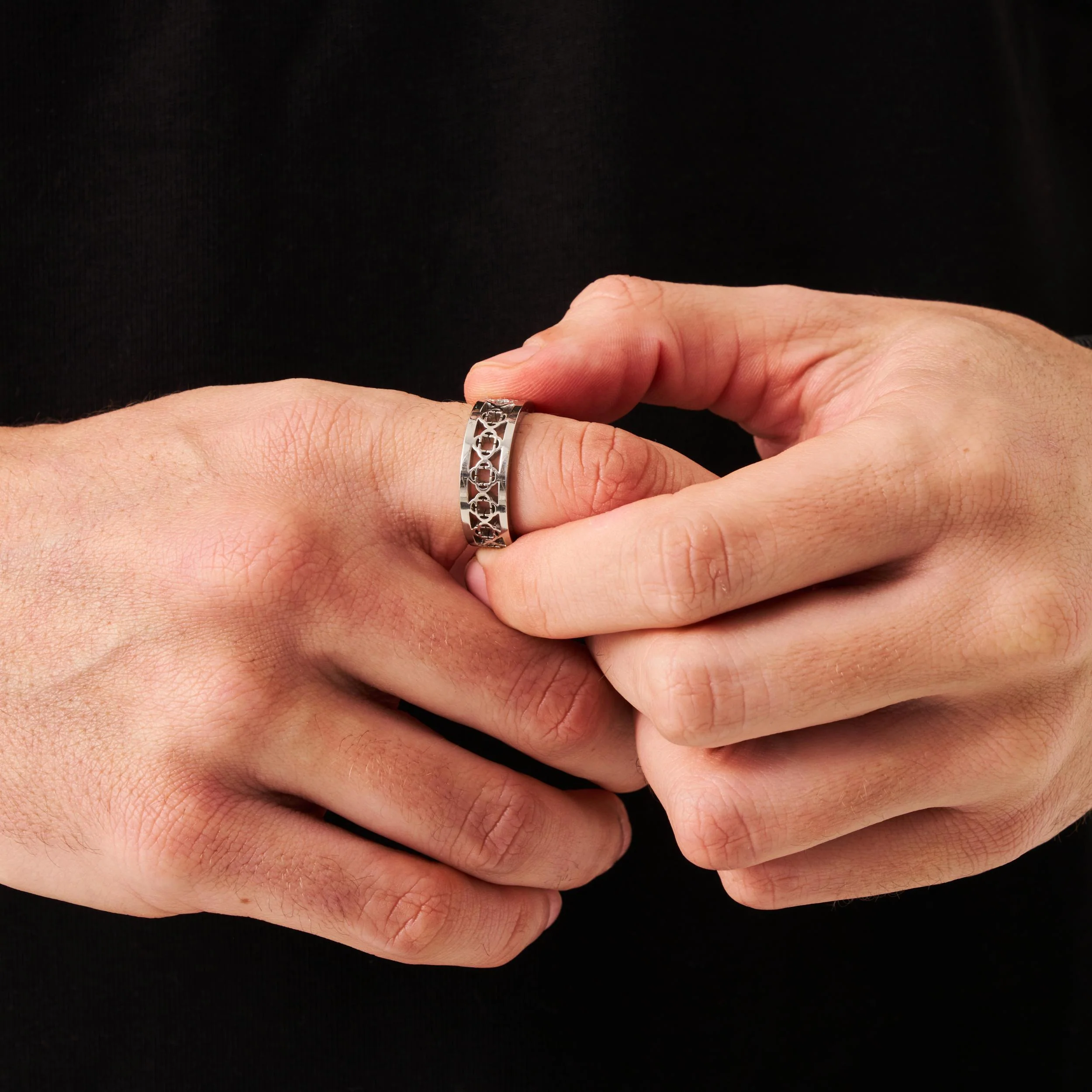 Clover Band Ring (Silver) - Image 3