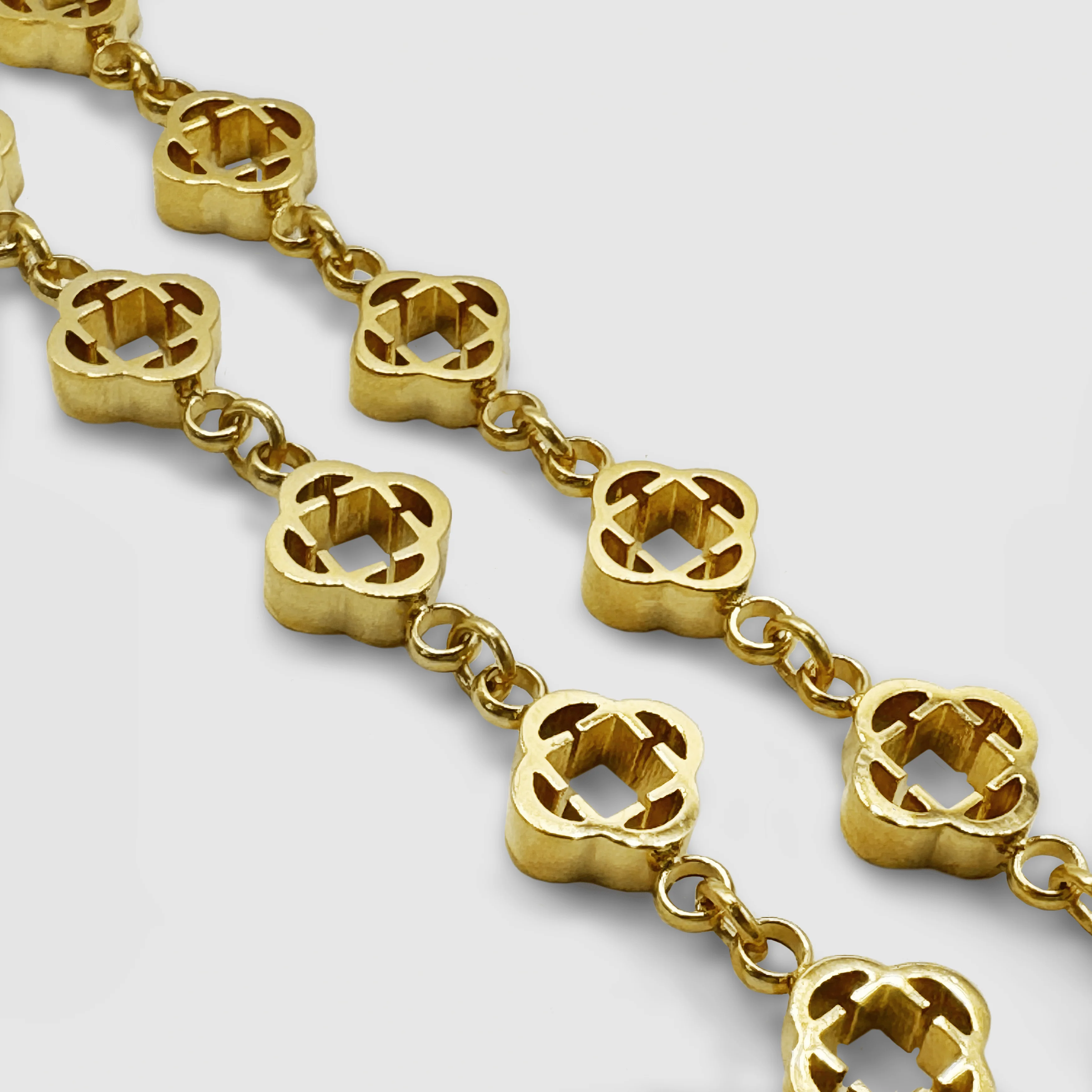 Clover Link Necklace (Gold) - Image 8