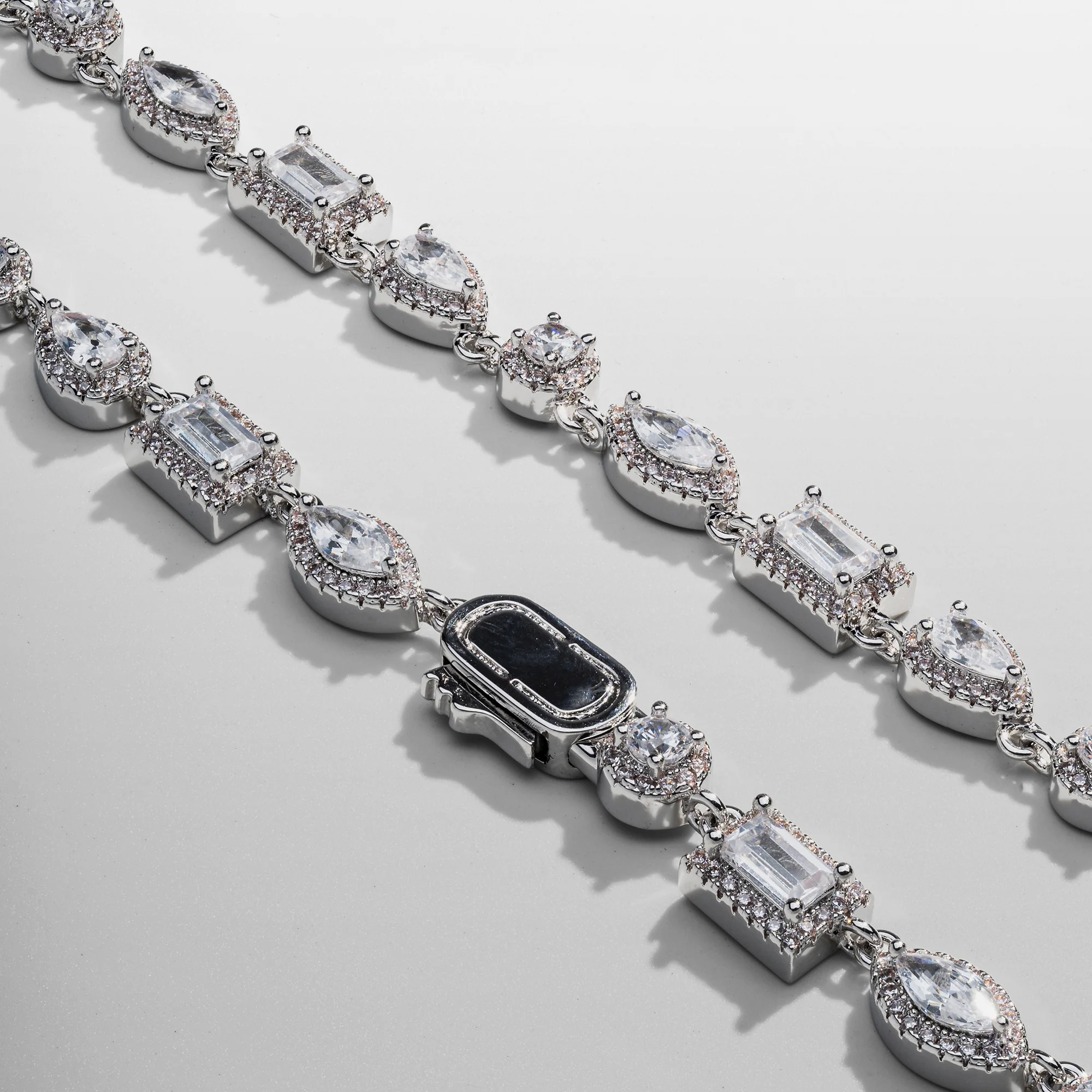 Mixed Cluster Linked Necklace (Silver) - Image 3
