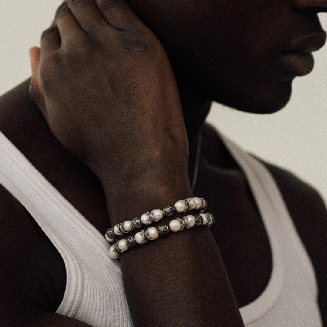 Crown Jewels Pearl Bracelet (Silver) - Image 4