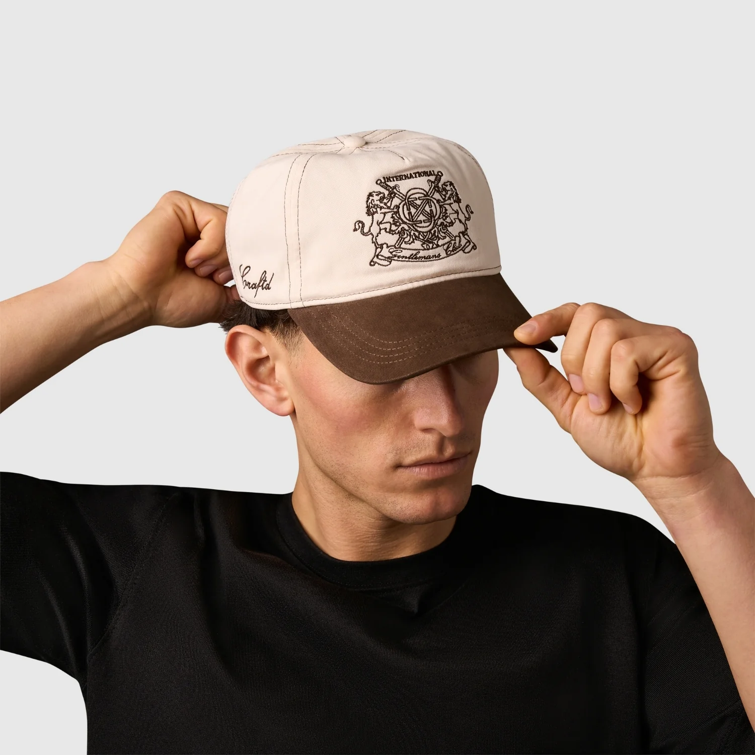 Gentlemen's Club Cap (Cream/Brown) - Image 5
