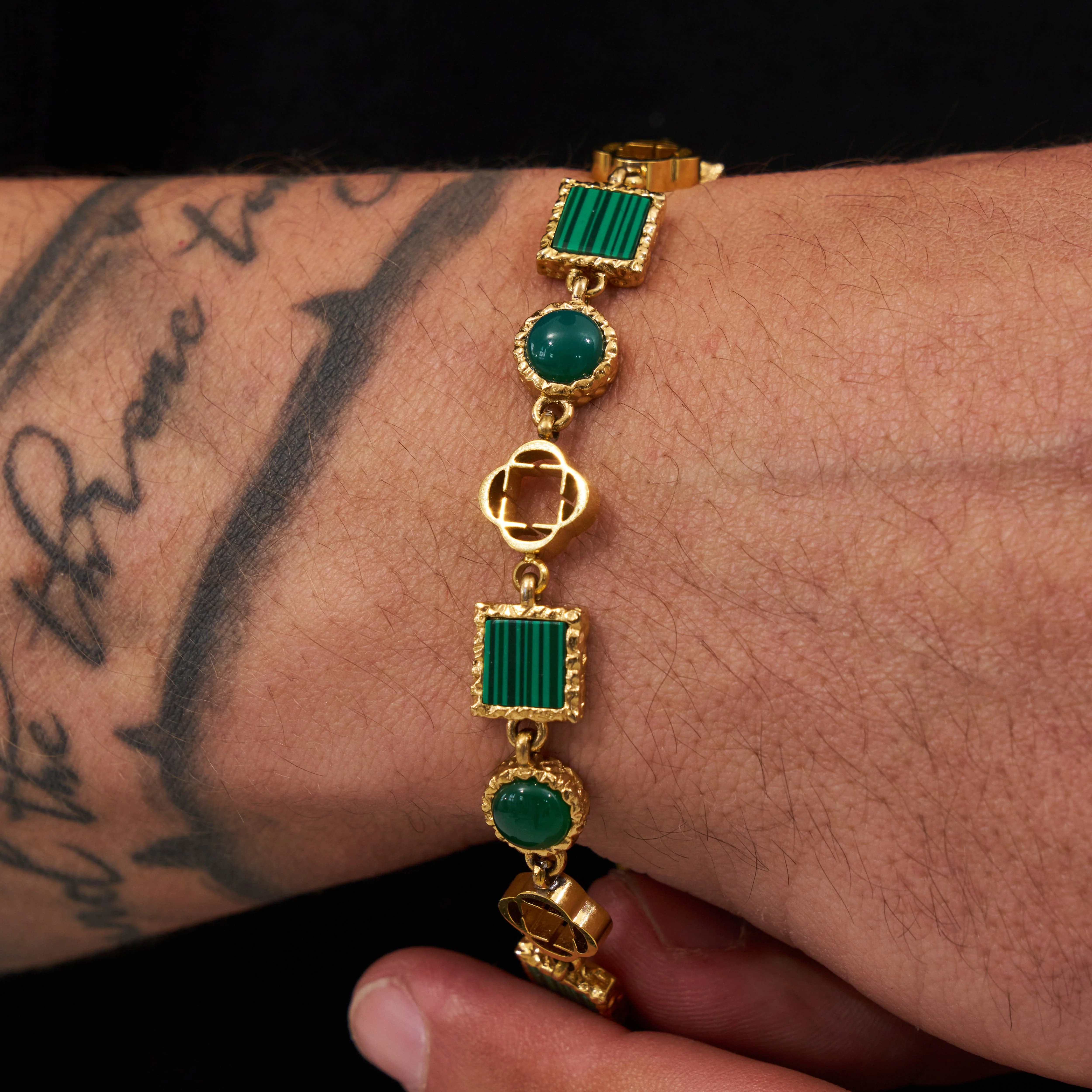 Green Quartz Gemstone Bracelet (Gold) - Image 3