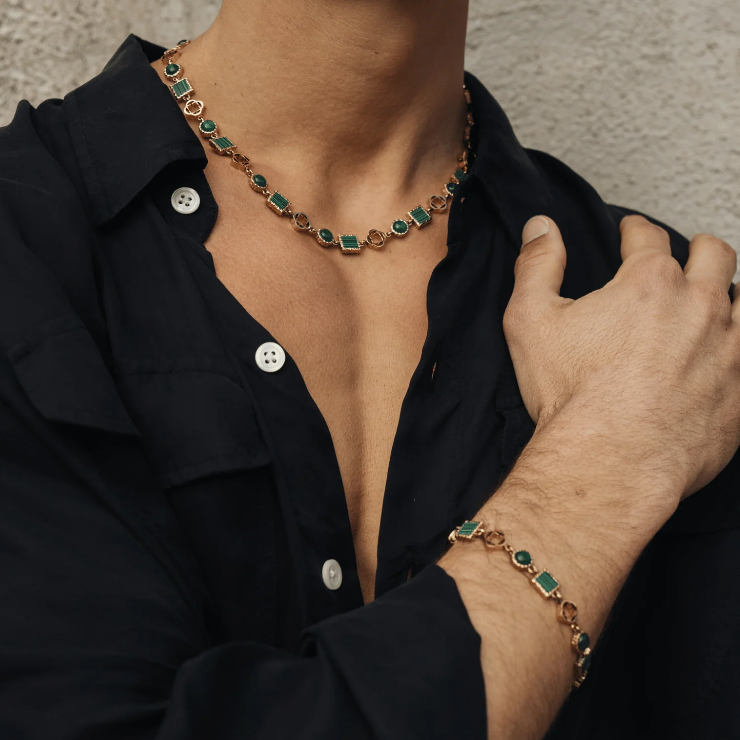 Green Quartz Gemstone Necklace (Gold) - Image 5