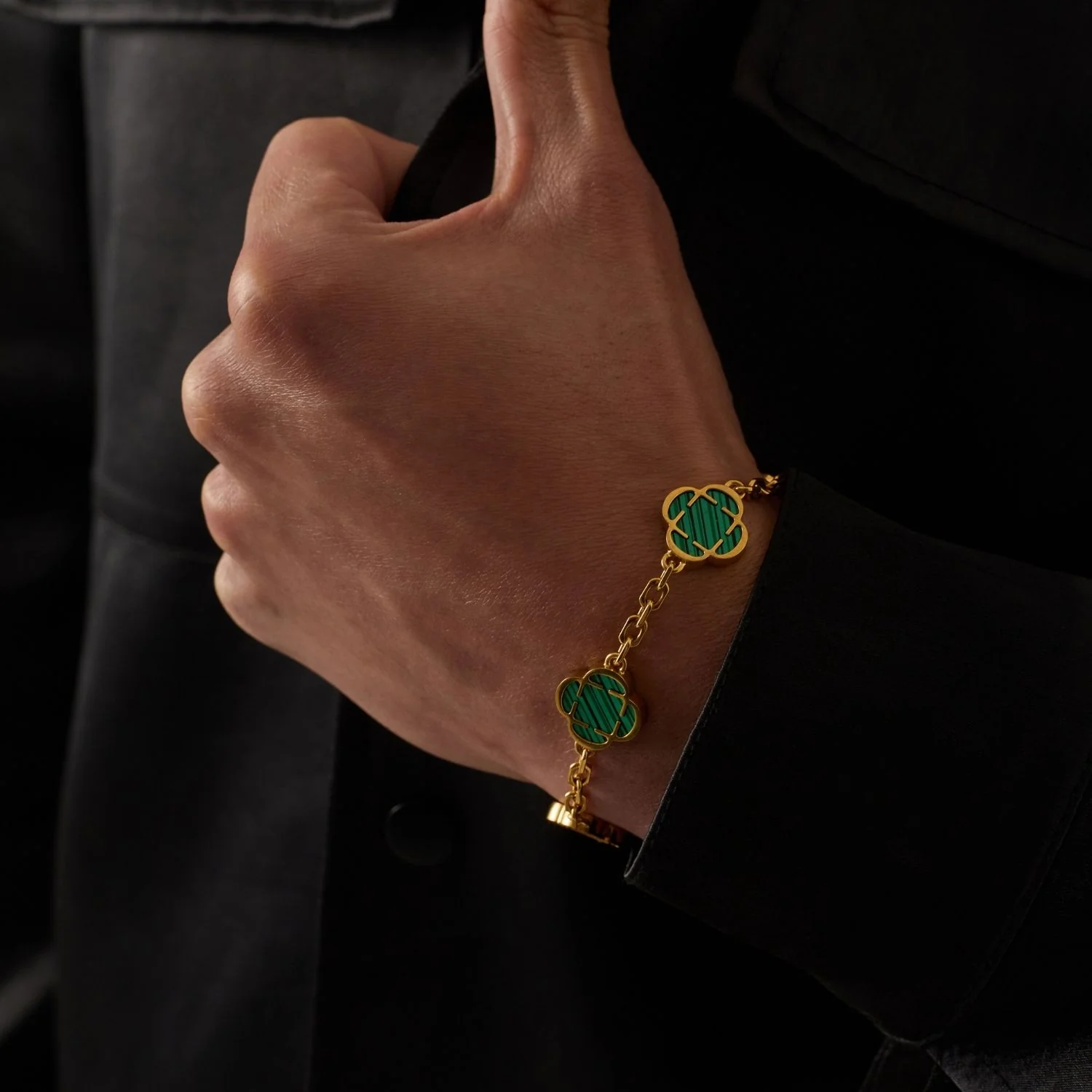 Malachite Clover Stone Bracelet (Gold) - Image 5