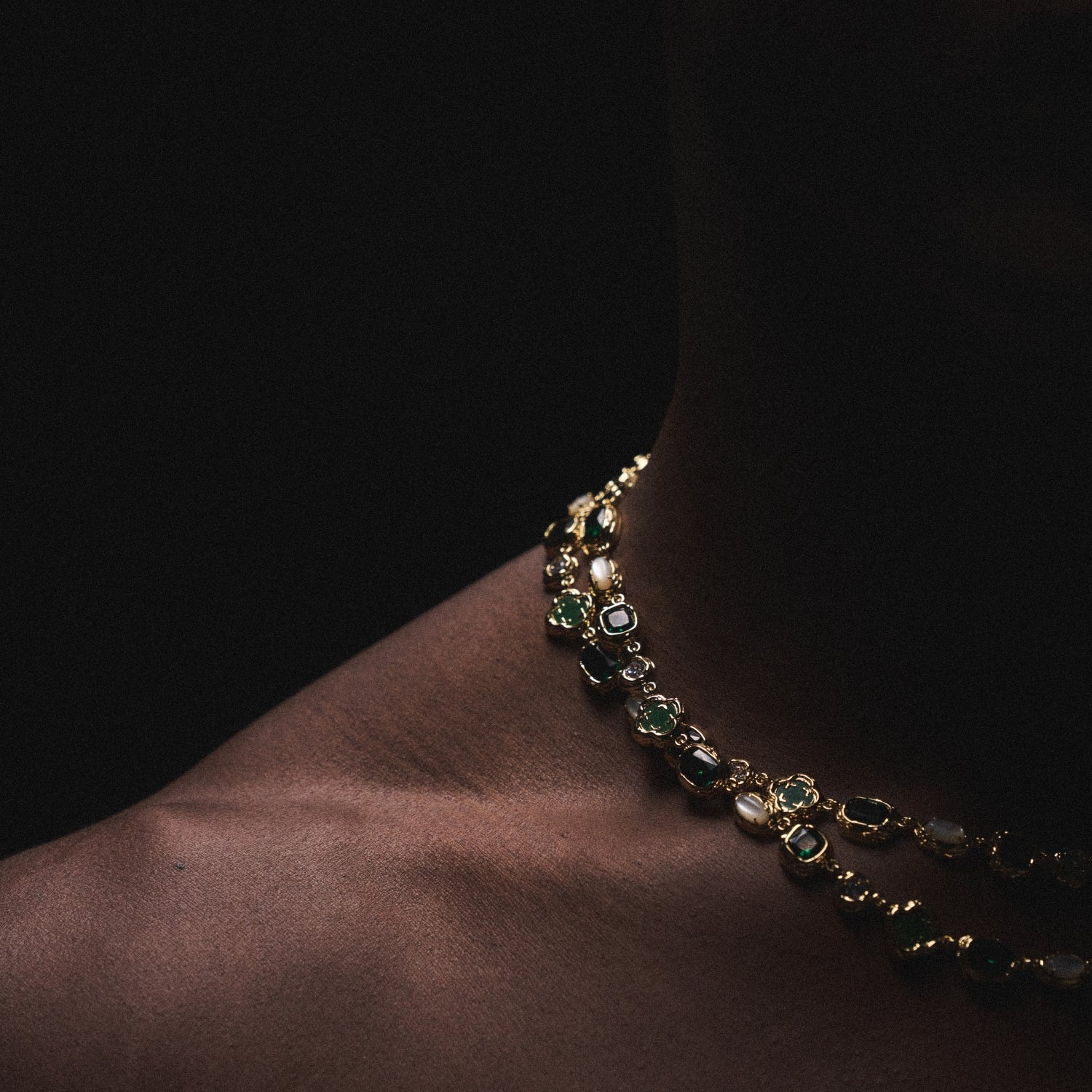 Melted Emerald Gemstone Necklace (Gold) - Image 6