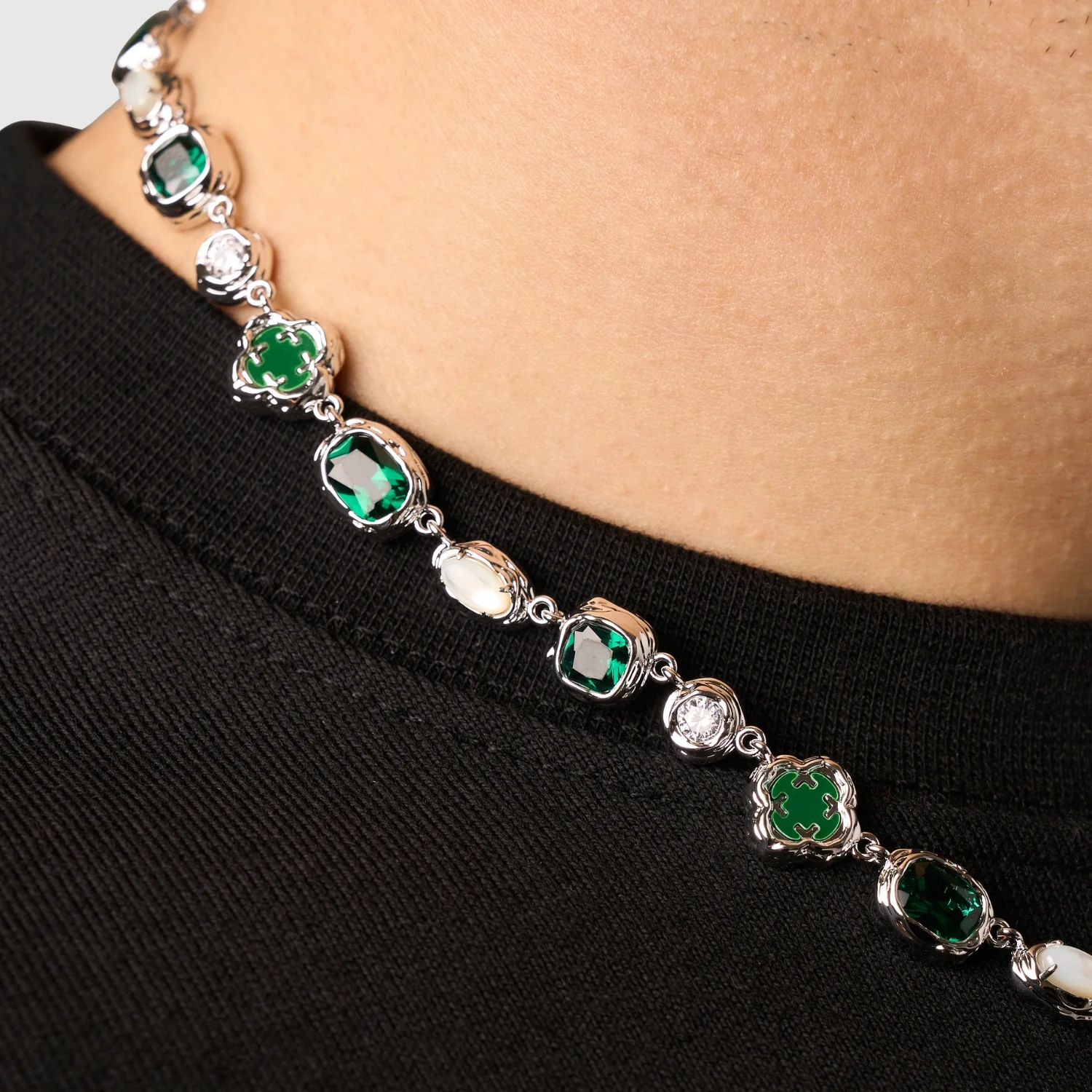 Melted Emerald Gemstone Necklace (Silver) - Image 3