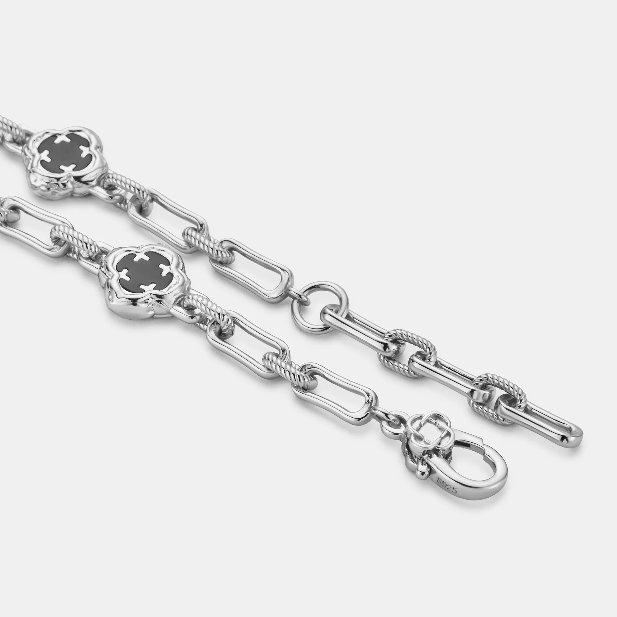 Melted Onyx Clover Stone Bracelet (Silver) | Sterling Silver - Image 3