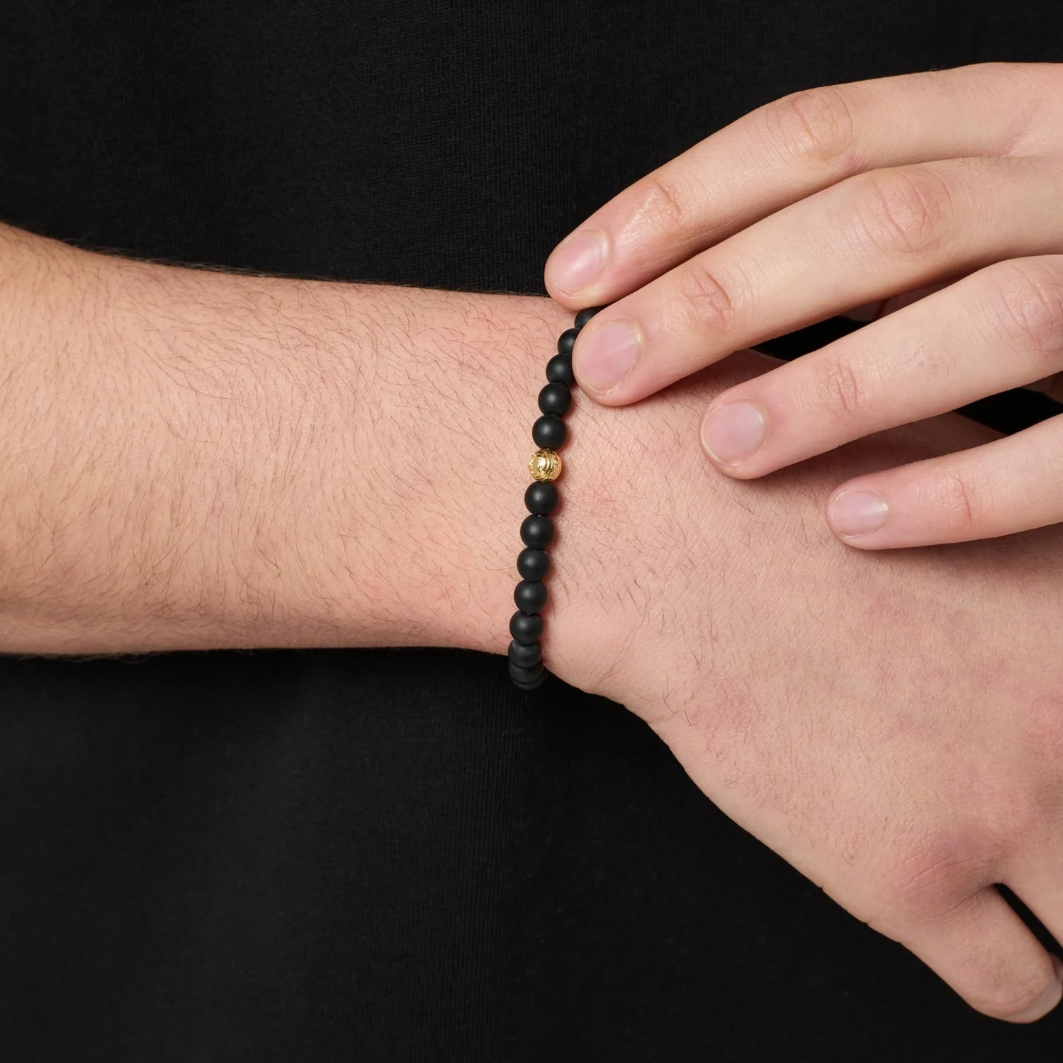 Onyx Bead Lock Bracelet (Gold) - Image 3