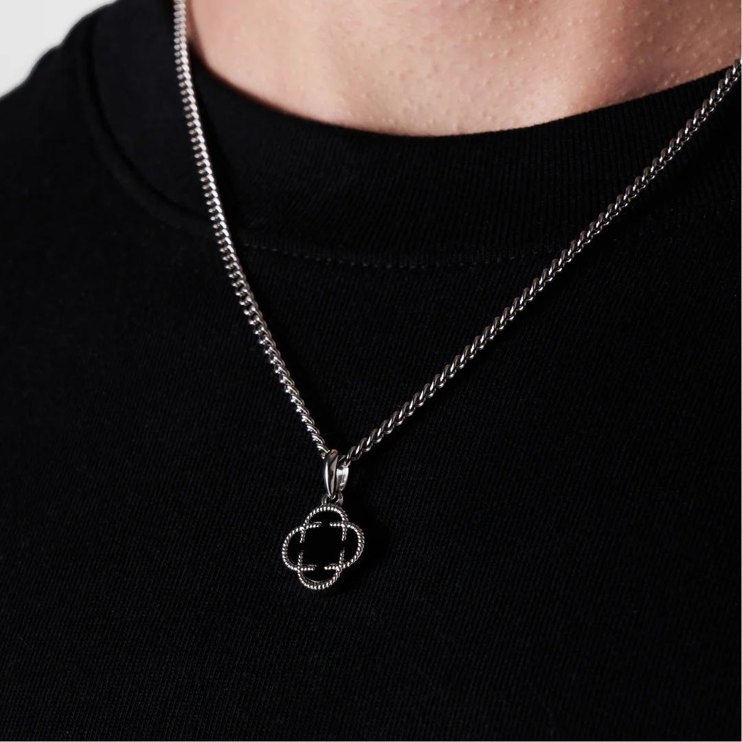 Onyx Clover Stone Pendant (Silver) - Image 3