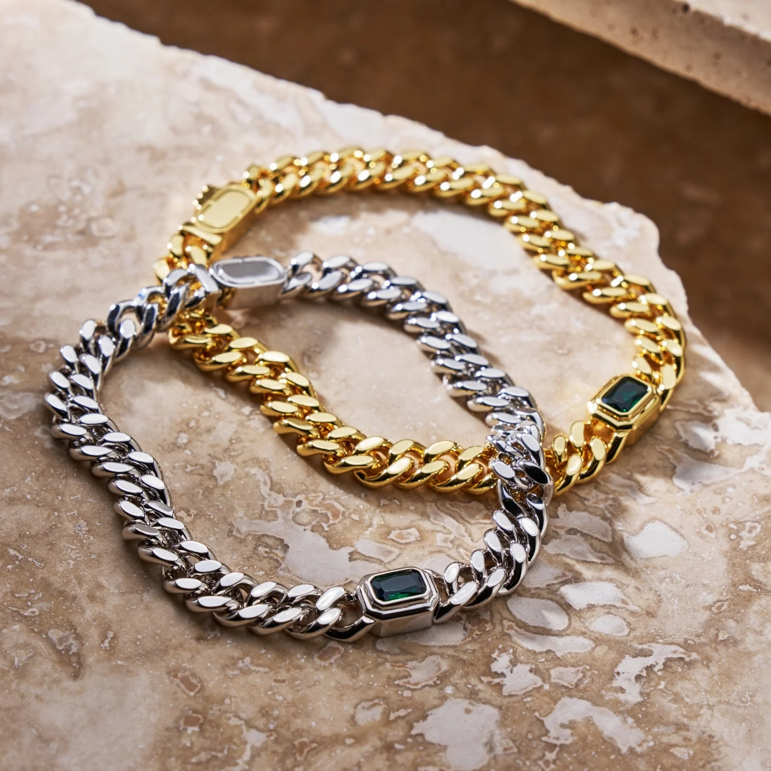 Onyx Cuban Bracelet (Gold) 6mm - Image 3