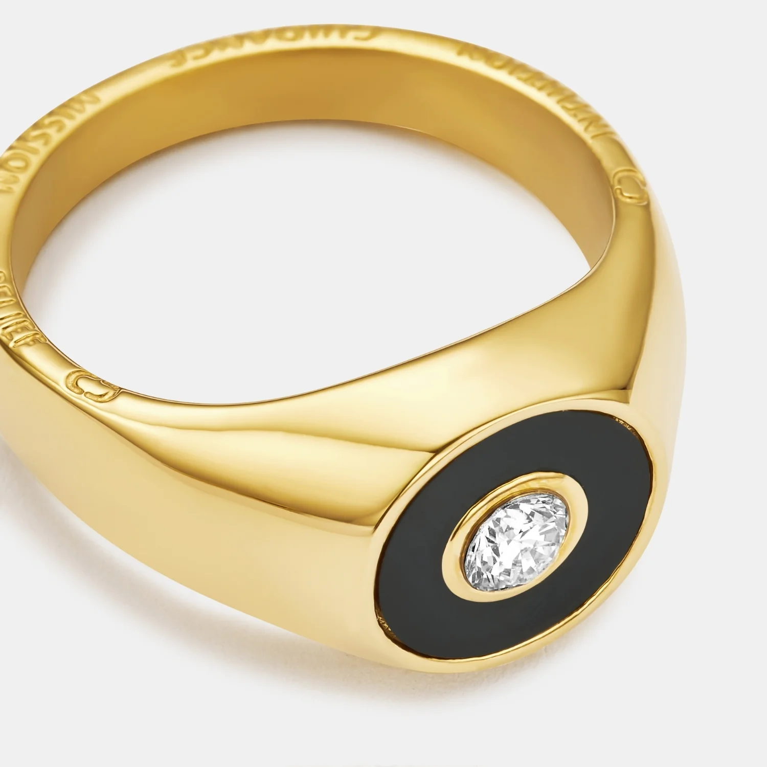 Onyx Round Gem Signet Ring (Gold) - Image 3