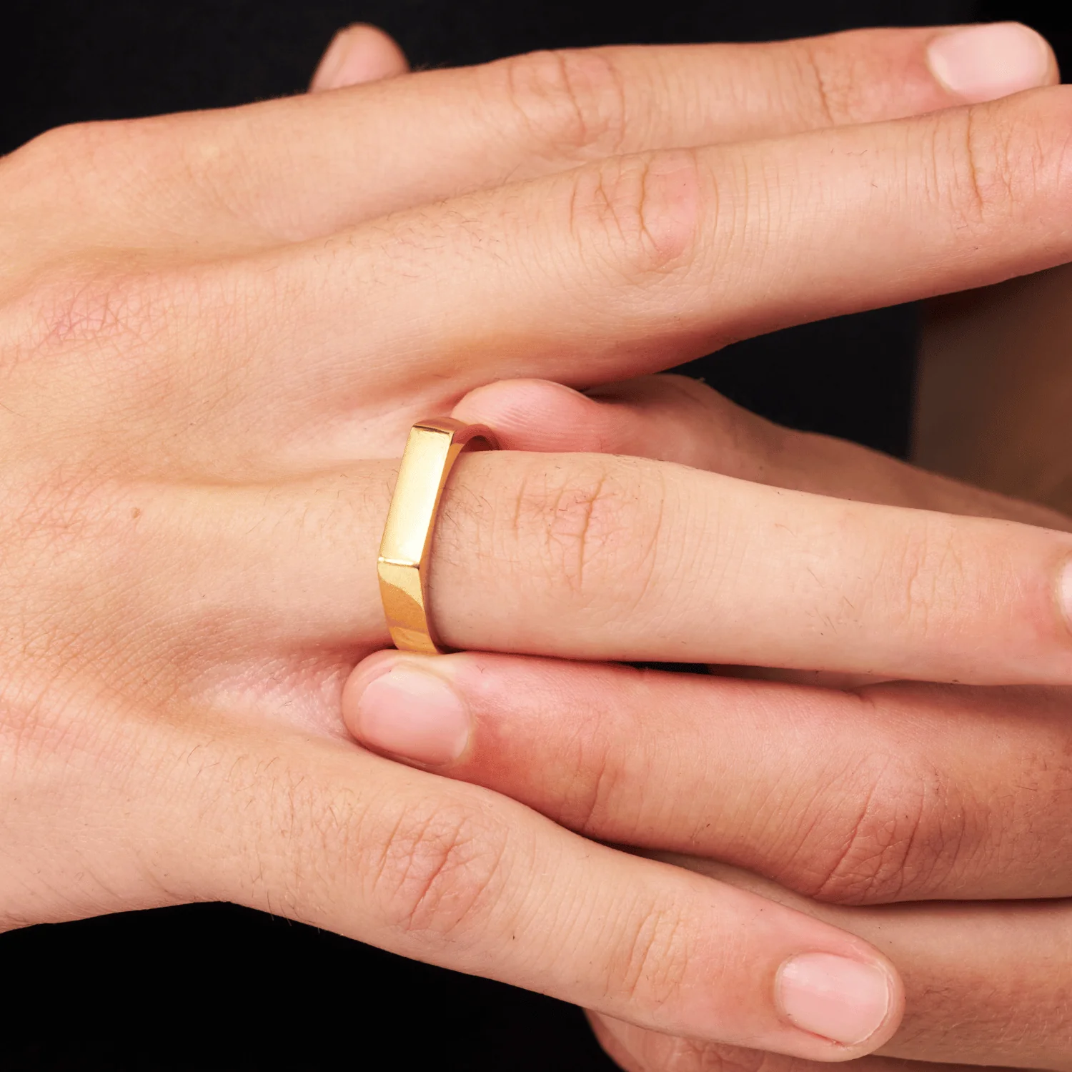 Rectangle Signet Ring (Gold) - Image 3