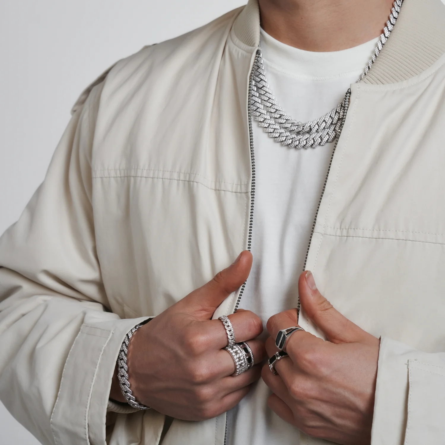 Prong Link Iced Cuban (Silver) 12mm - Image 6
