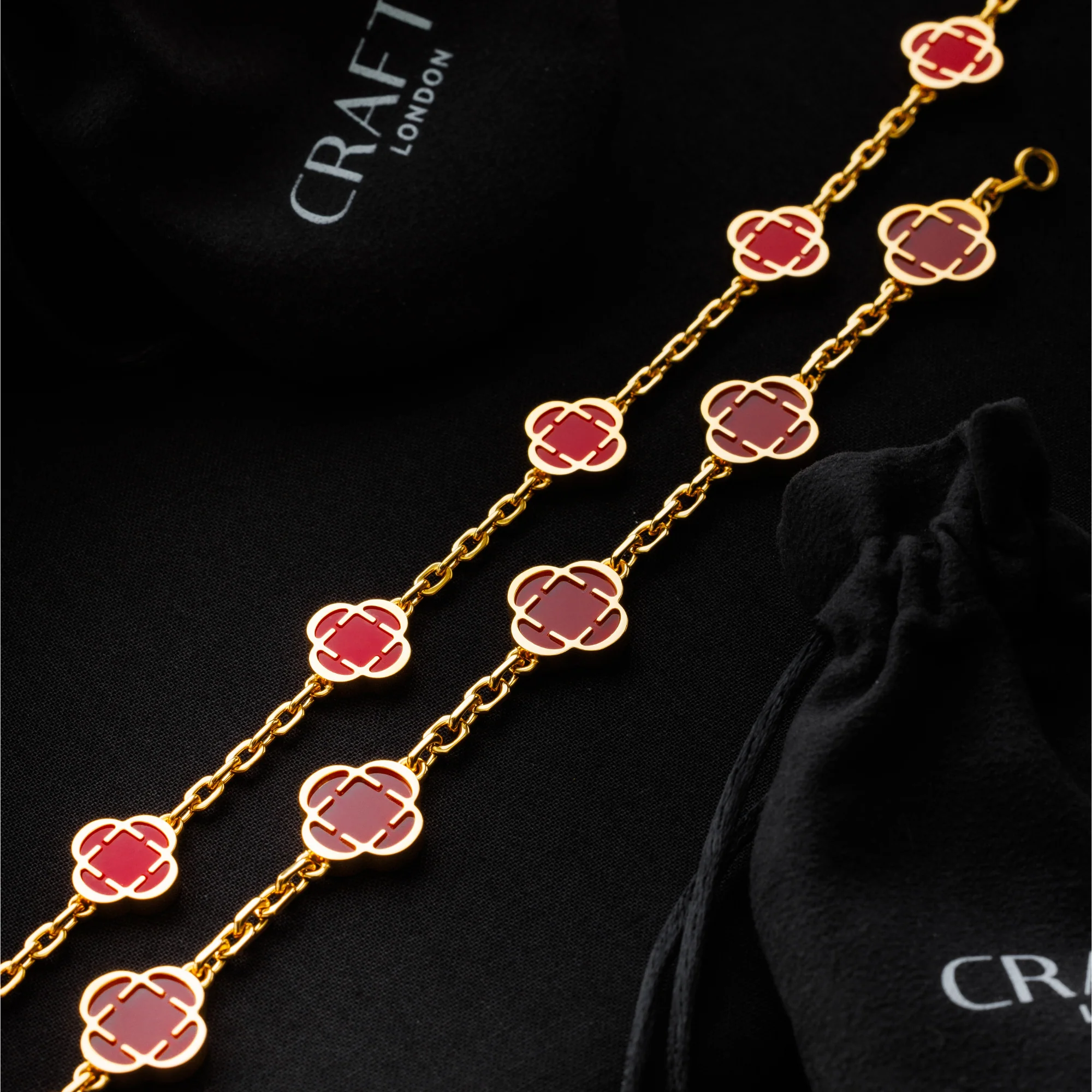 Light Red Clover Stone Necklace (Gold) - Image 4