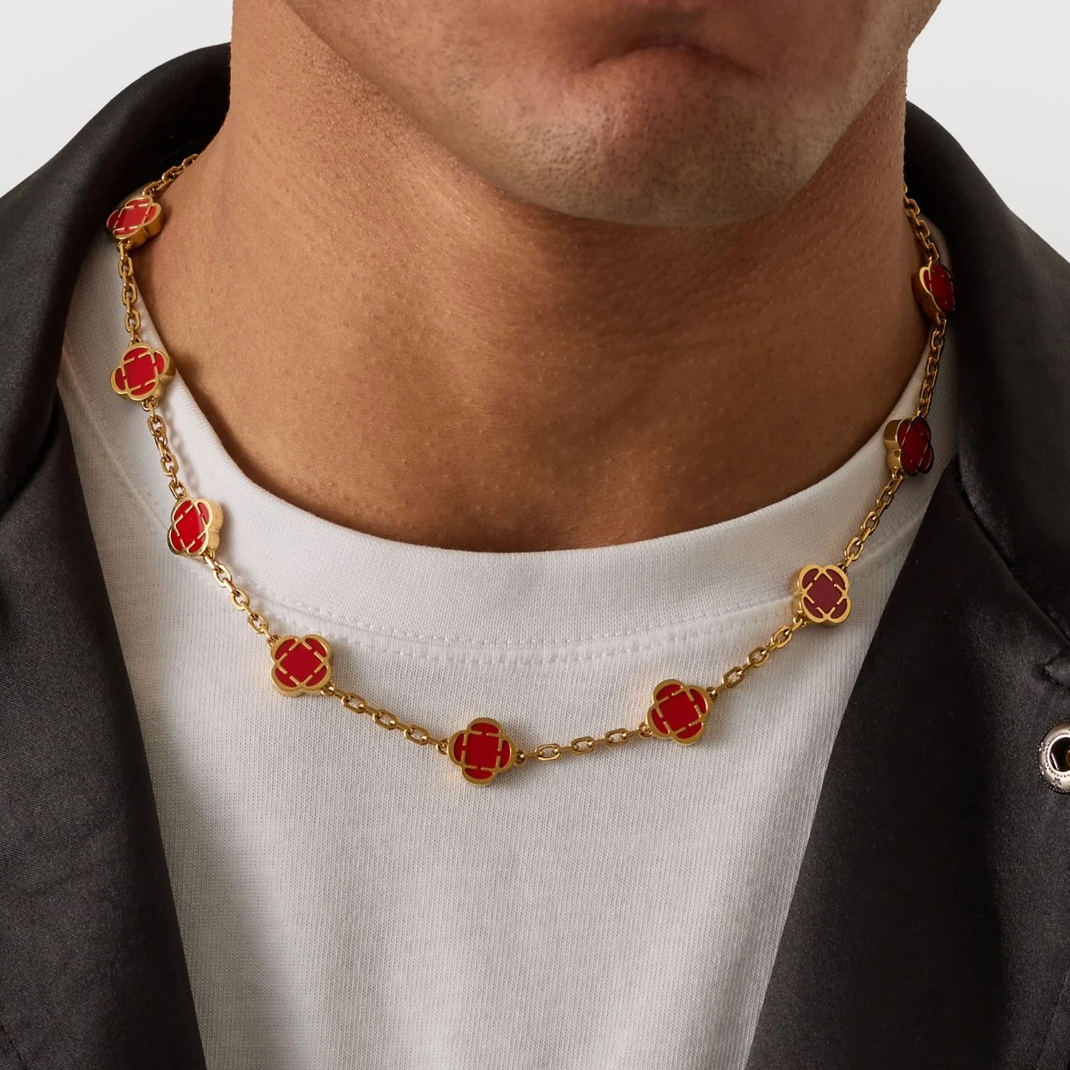 Light Red Clover Stone Necklace (Gold) - Image 6