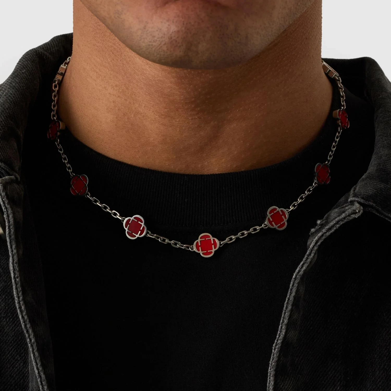Light Red Clover Stone Necklace (Silver) - Image 7