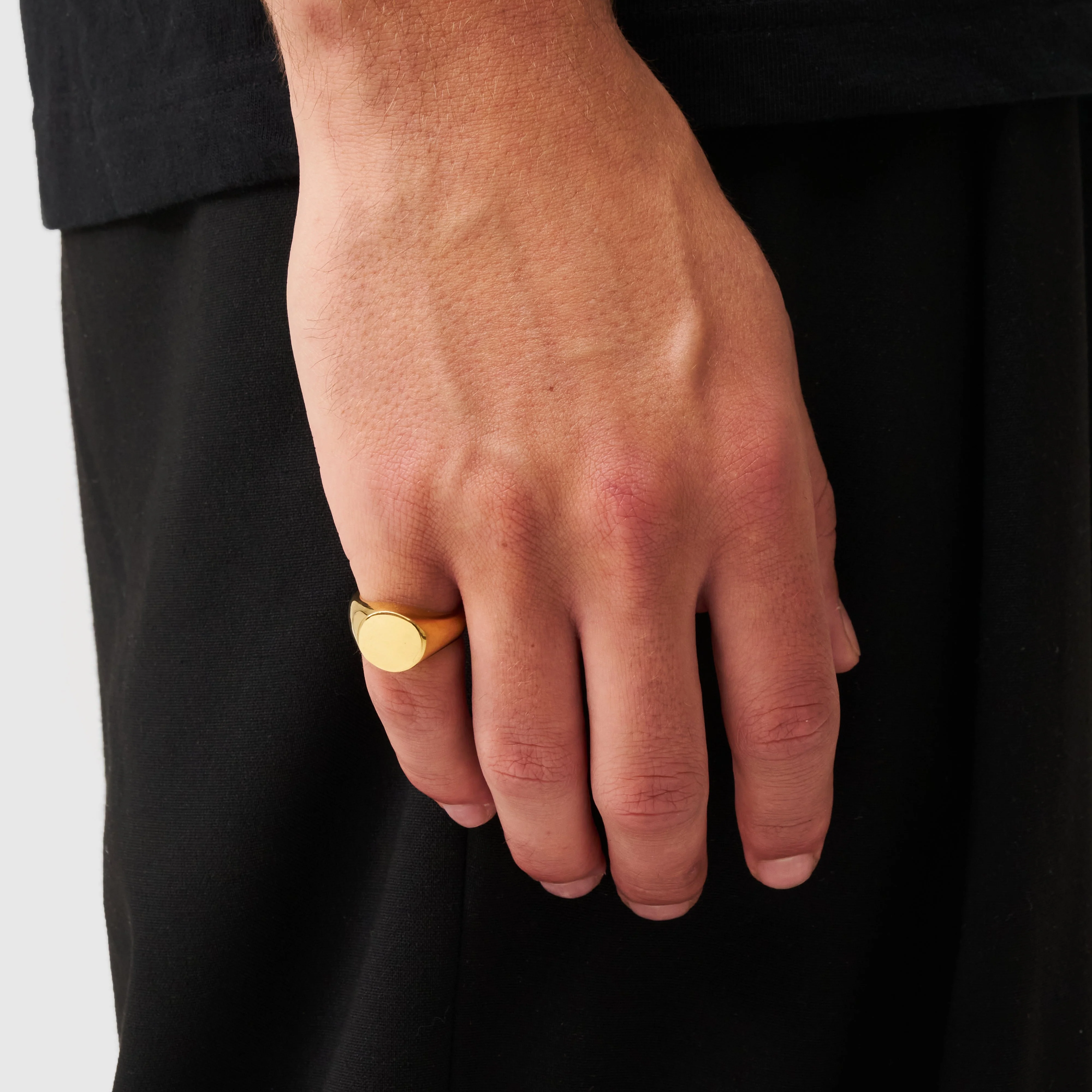 Round Signet Ring (Gold) - Image 2