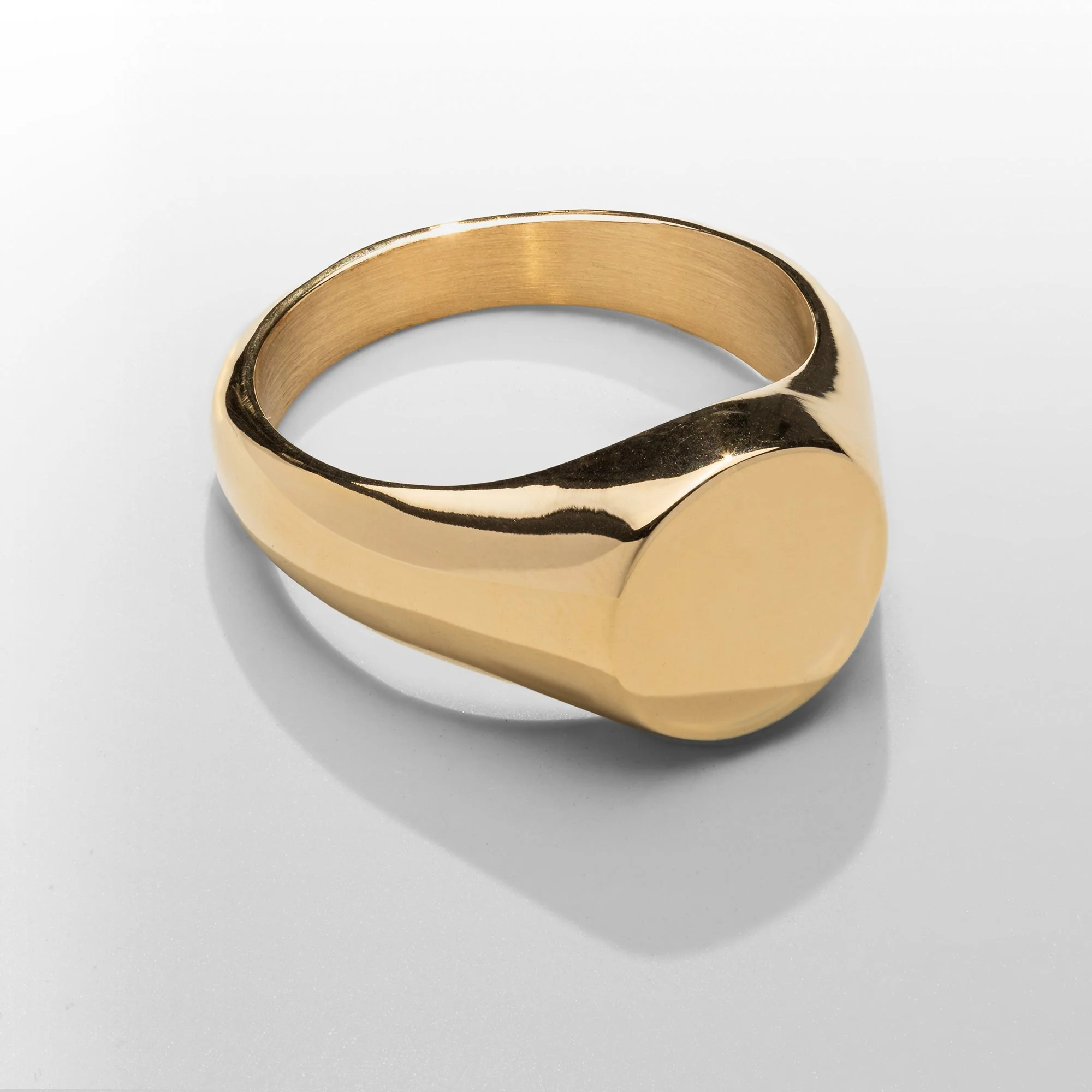 Round Signet Ring (Gold) - Image 4