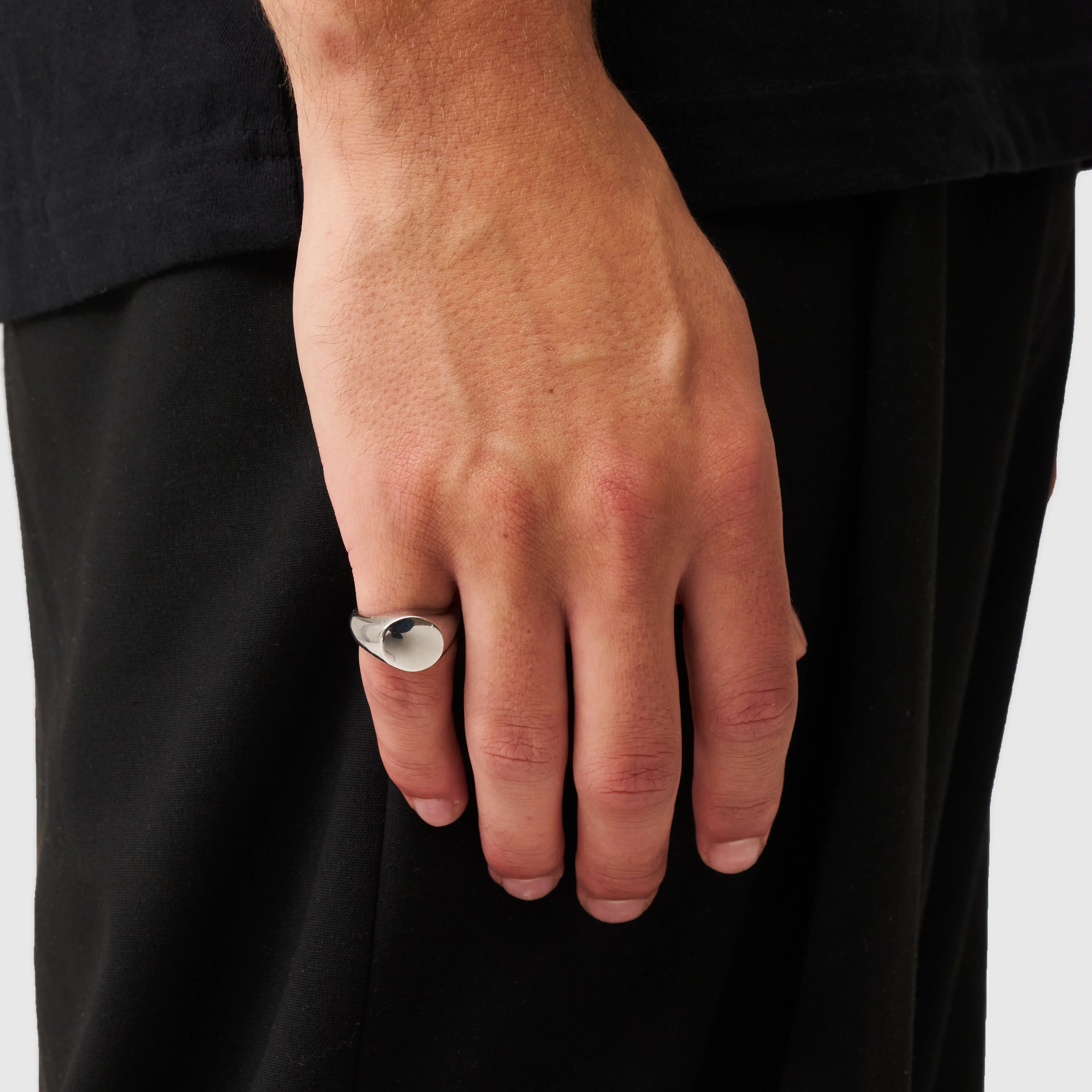 Round Signet Ring (Silver) - Image 2