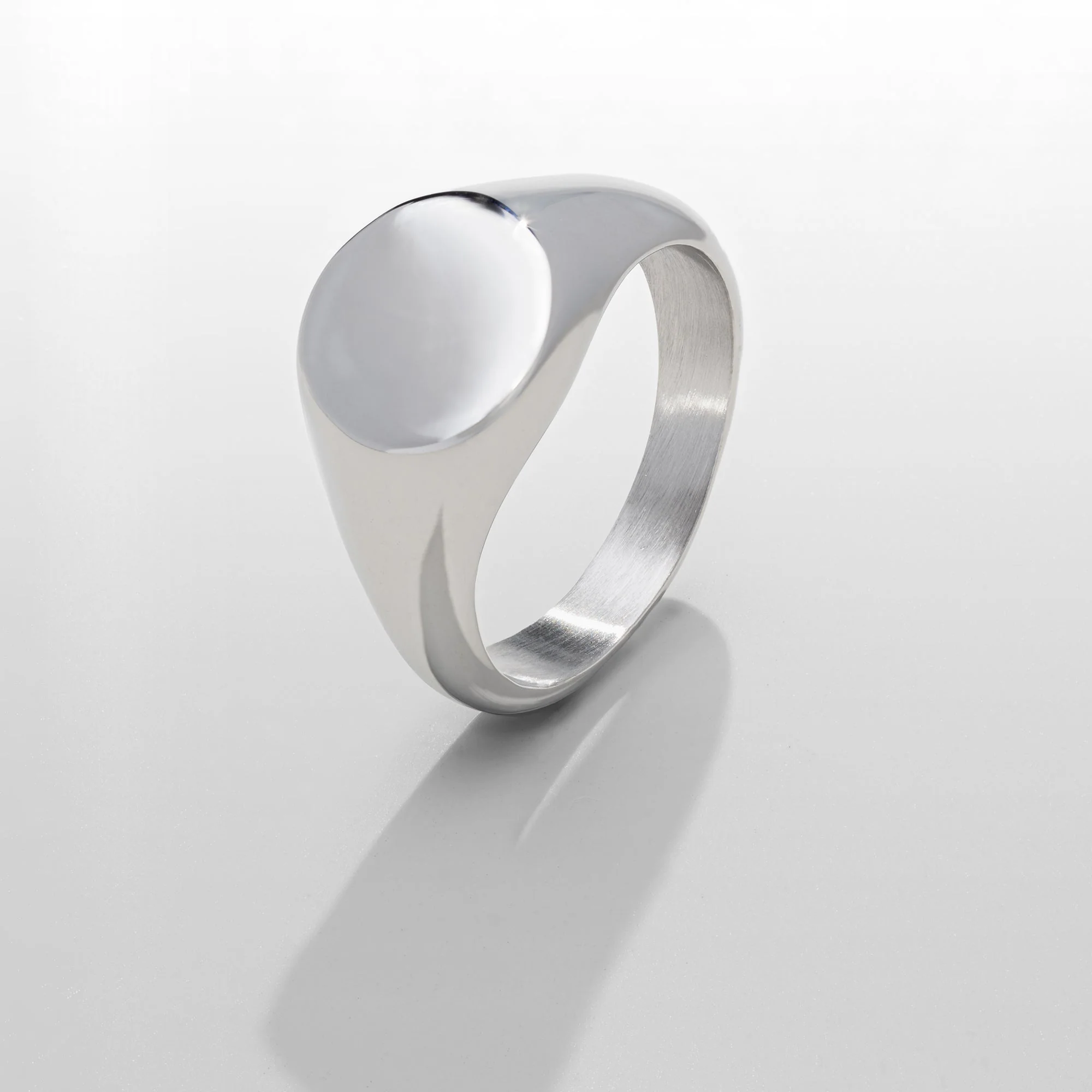 Round Signet Ring (Silver) - Image 5