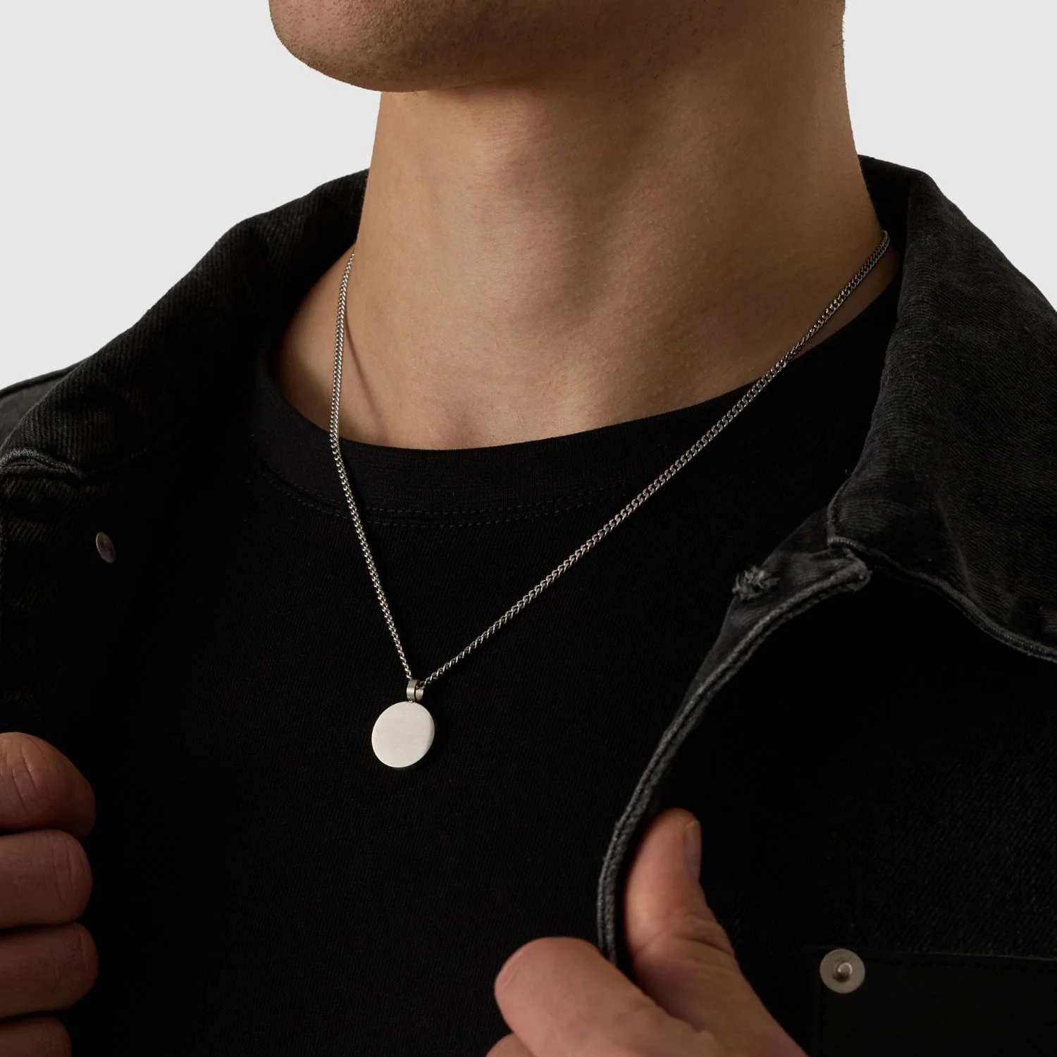 Round Totem Pendant (Silver) - Image 3