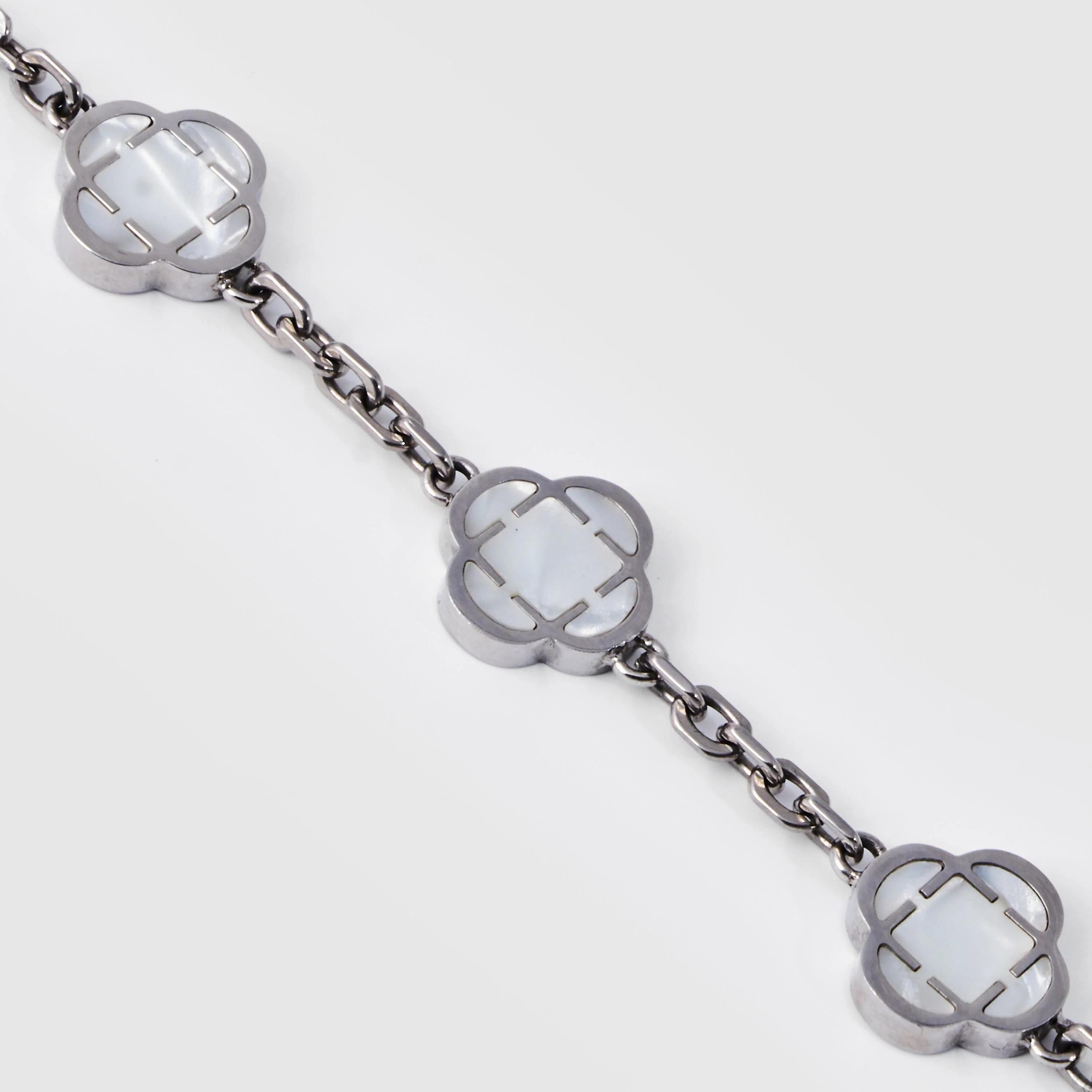 White Clover Stone Bracelet (Silver) - Image 4