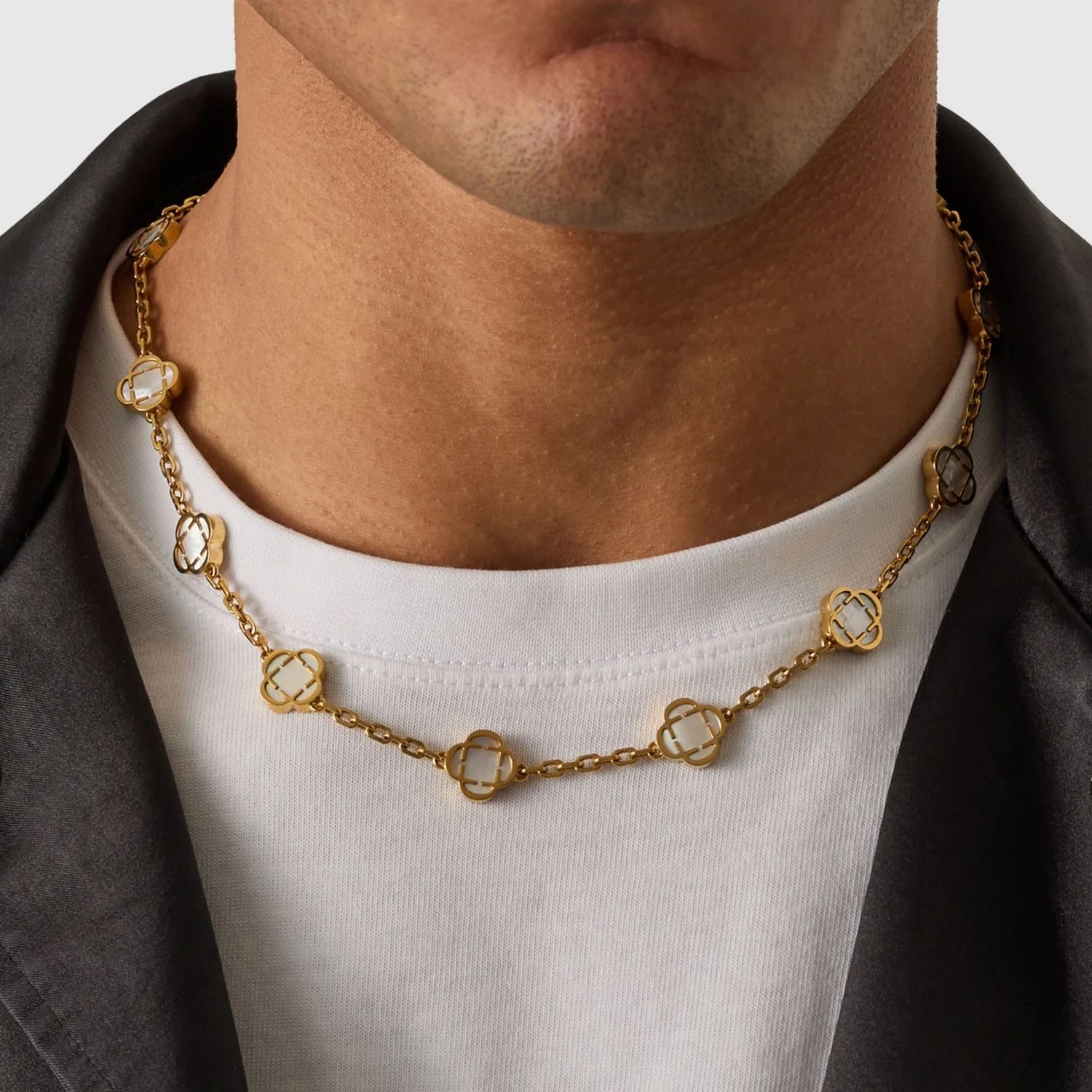 White Clover Stone Necklace (Gold) - Image 5