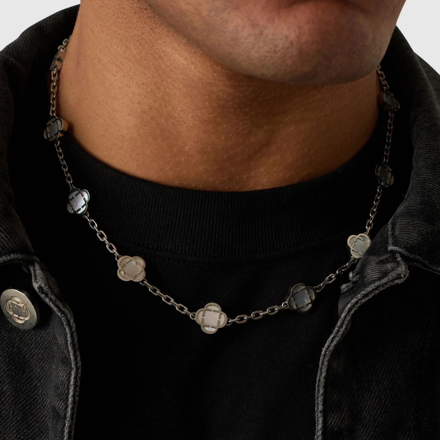 White Clover Stone Necklace (Silver) - Image 5