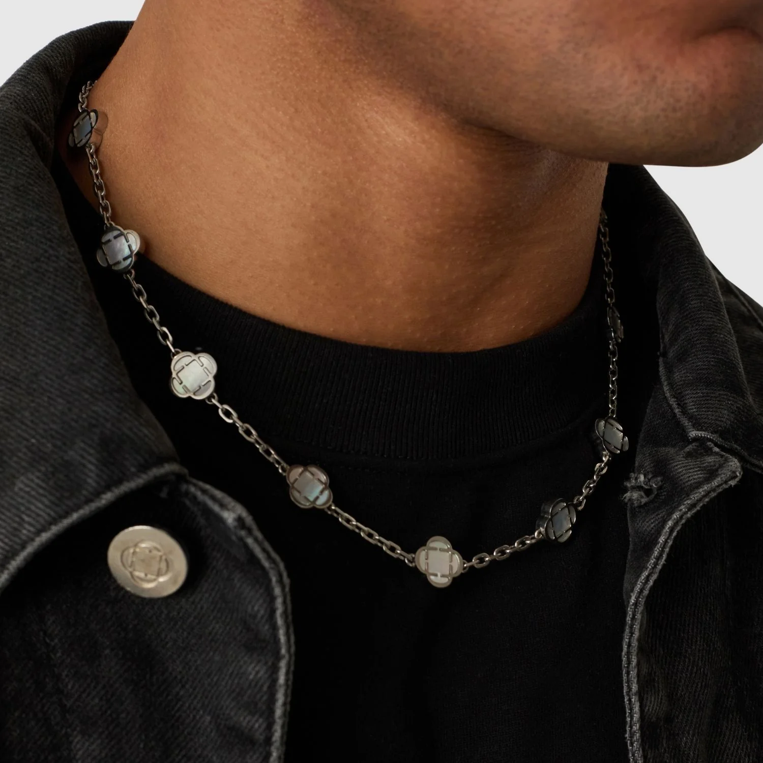 White Clover Stone Necklace (Silver) - Image 6
