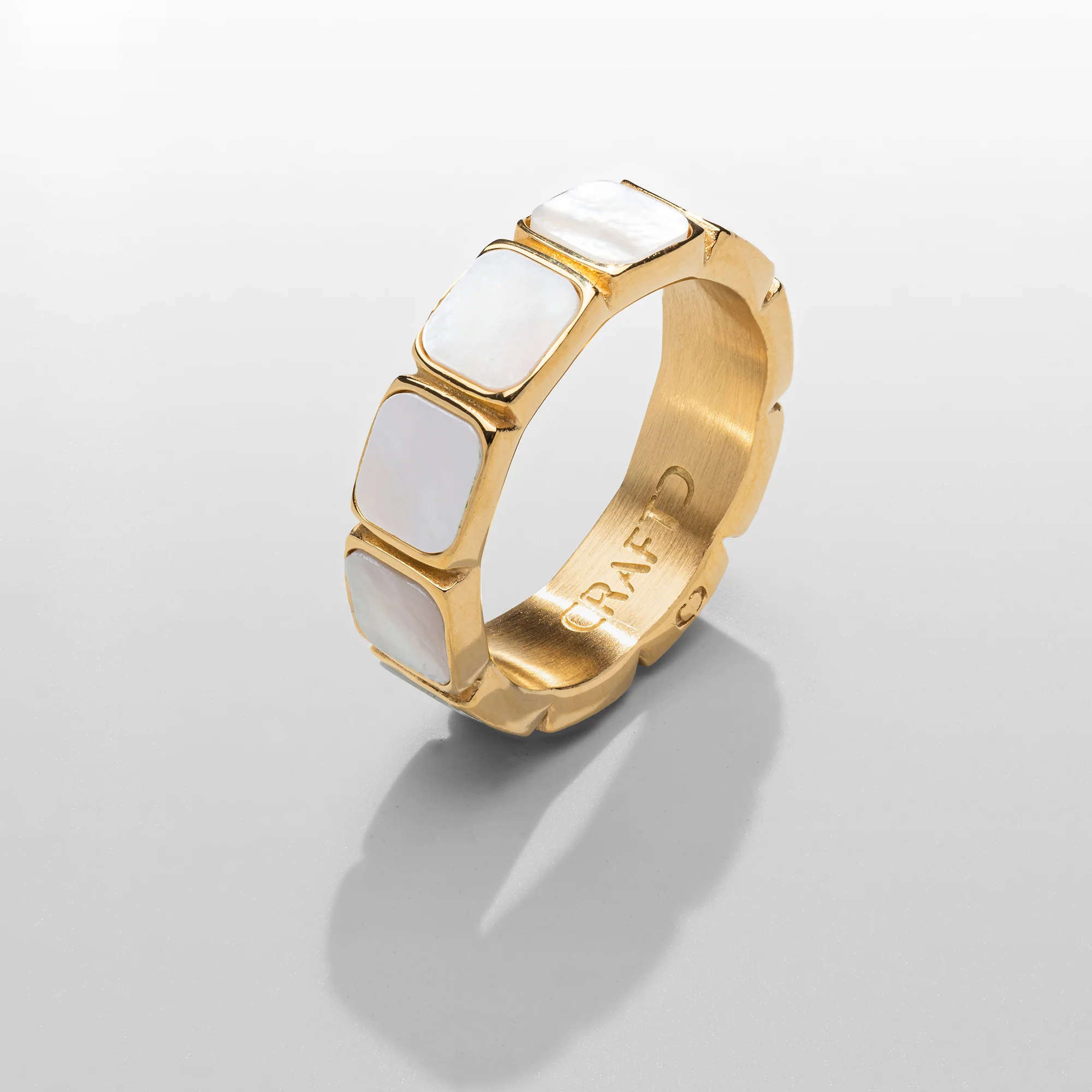 White Stone Band Ring (Gold) - Image 4