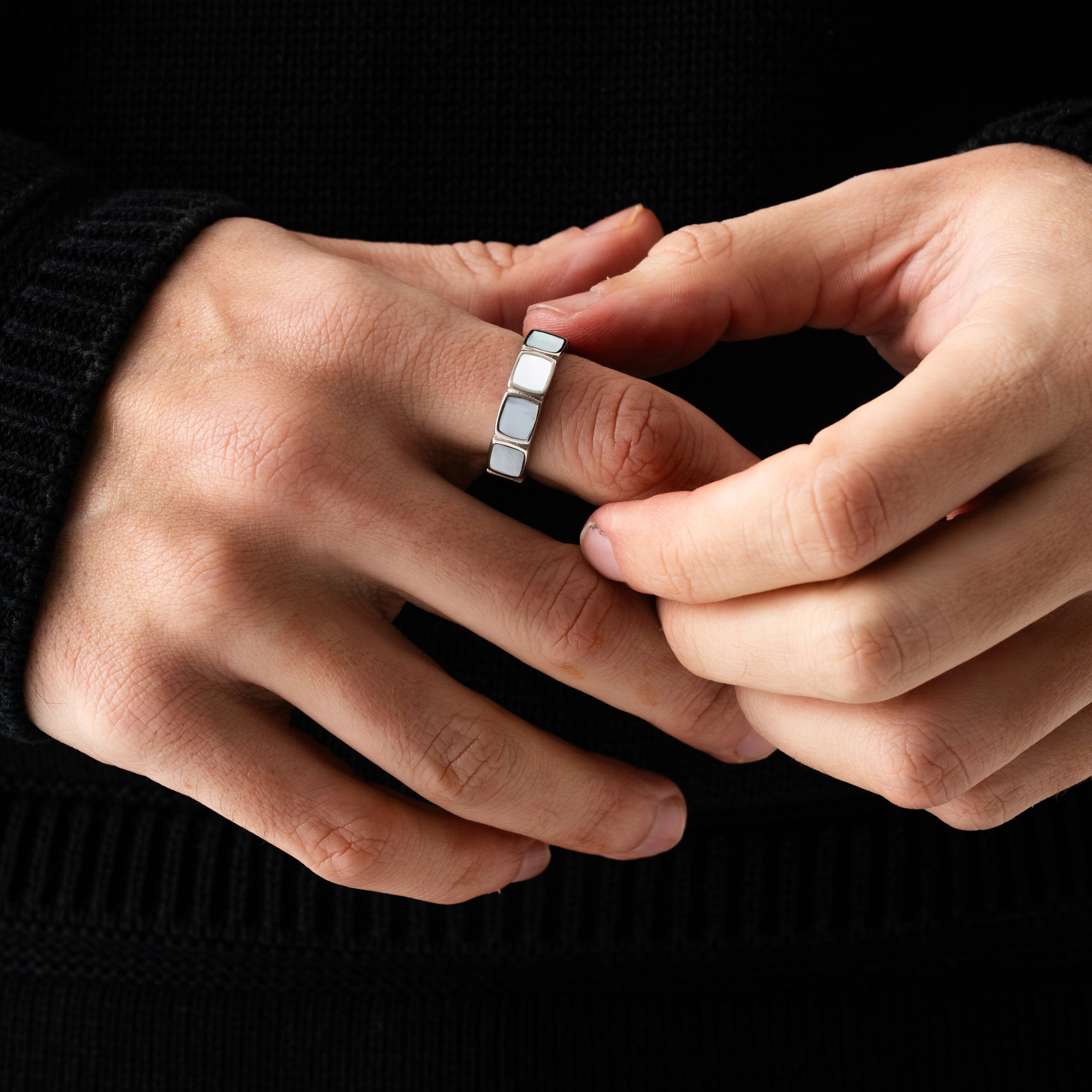 White Stone Band Ring (Silver) - Image 3